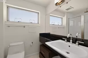 3930 Abbey Ln, Astoria, OR 97103 - Photo 21