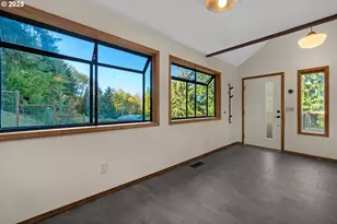 36494 Battle Creek Ln, Astoria, OR 97103 - Photo 9