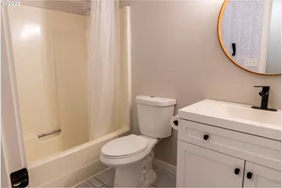 660 SW Coral St, Junction City, OR 97448 - Photo 21