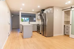 660 SW Coral St, Junction City, OR 97448 - Photo 11