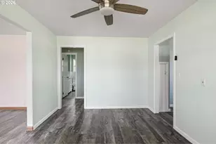 694 32nd St, Springfield, OR 97478 - Photo 13