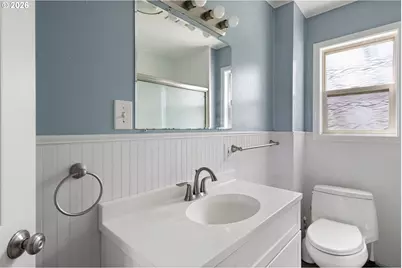 694 32nd St, Springfield, OR 97478 - Photo 21