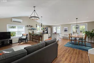 1125 SW Galley Ave, Lincoln City, OR 97367 - Photo 5