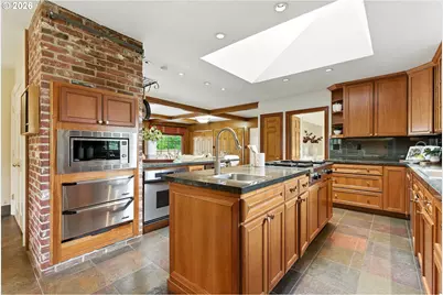 3860 SW 75th Ave, Portland, OR 97225 - Photo 17