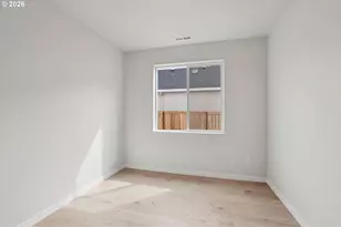 1477 N Millican Creek St, Lafayette, OR 97127 - Photo 5