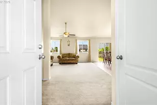 3090 Reed Ave, Woodburn, OR 97071 - Photo 5