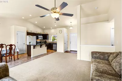 3090 Reed Ave, Woodburn, OR 97071 - Photo 7