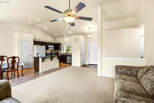 3090 Reed Ave, Woodburn, OR 97071 - Photo 7