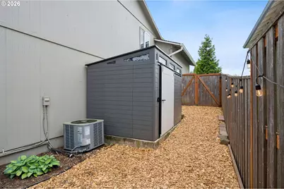 6330 SW Fisher Ave, Beaverton, OR 97008 - Photo 45