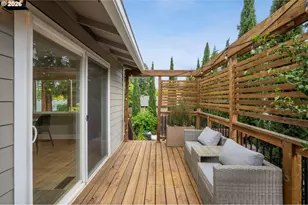 6330 SW Fisher Ave, Beaverton, OR 97008 - Photo 37