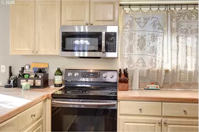 91666 Akerstedt Rd, Astoria, OR 97103 - Photo 19