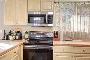 91666 Akerstedt Rd, Astoria, OR 97103 - Photo 19