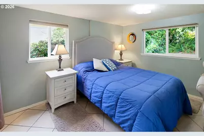 242 Prospect Ave, Yachats, OR 97498 - Photo 15
