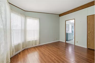 4966 Parsons Ave, Eugene, OR 97402 - Photo 13