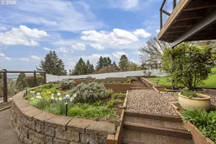 242 NW Walnut Ave, Dundee, OR 97115 - Photo 43