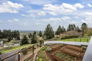 242 NW Walnut Ave, Dundee, OR 97115 - Photo 41