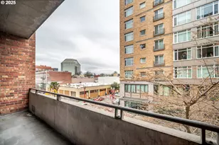 411 NW Flanders St, Portland, OR 97209 - Photo 19