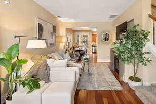662 SW Trillium Creek Ter, Portland, OR 97225 - Photo 9