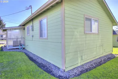 405 Arnold Ln, Brookings, OR 97415 - Photo 45