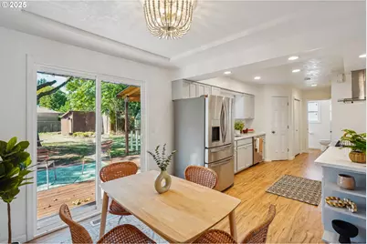 2641 SE 168th Ave, Portland, OR 97236 - Photo 9