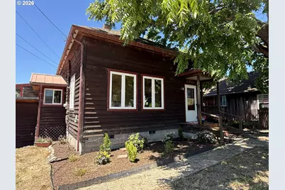 146 1st St, Myrtle Point, OR 97458 - Photo 3