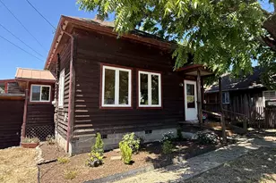 146 1st St, Myrtle Point, OR 97458 - Photo 3