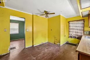 1637 NE 75th Ave, Portland, OR 97213 - Photo 11