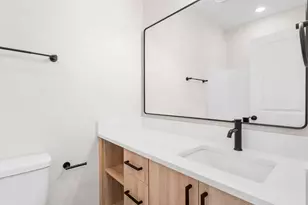 8628 SW 21st Ave, Portland, OR 97213 - Photo 9