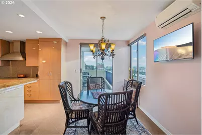 2211 SW 1st Ave #1502, Portland, OR 97201 - Photo 15