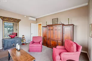 2211 SW 1st Ave, Portland, OR 97201 - Photo 23