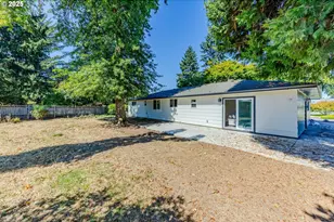 2795 Kalmia St, Eugene, OR 97404 - Photo 43