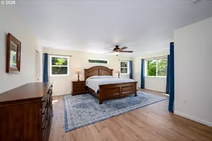 1220 NE Cambrian Ct, Roseburg, OR 97470 - Photo 17