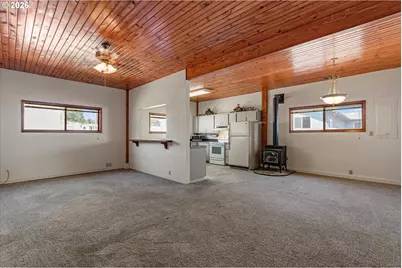 1790 Cedar St, Elgin, OR 97827 - Photo 5