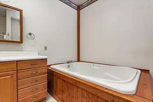 1790 Cedar St, Elgin, OR 97827 - Photo 11