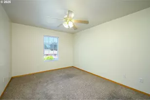 1411 NE Logan St, McMinnville, OR 97128 - Photo 17