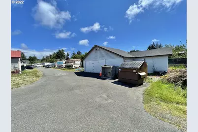 92252 Cape Arago Hwy, Coos Bay, OR 97420 - Photo 33