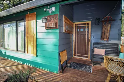 872 E Bridge St, Vernonia, OR 97064 - Photo 3