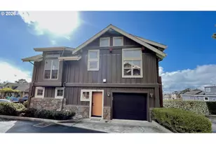 132 E Surfcrest Ave, Cannon Beach, OR 97110 - Photo 3