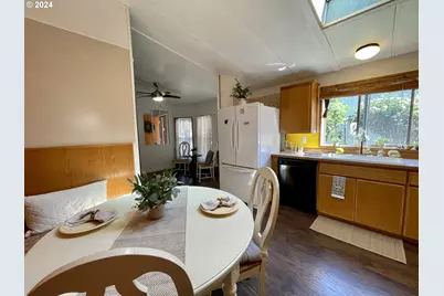 16391 Highway 101 #48, Brookings, OR 97415 - Photo 11