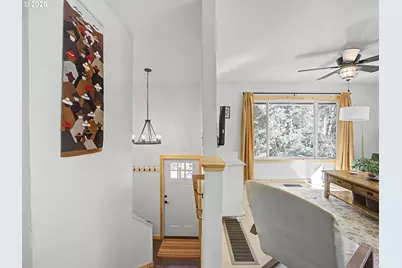 36036 SE Gunderson Rd, Sandy, OR 97055 - Photo 3