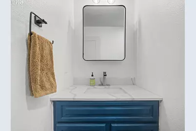 36036 SE Gunderson Rd, Sandy, OR 97055 - Photo 21