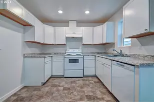 263 20th Ave, Longview, WA 98632 - Photo 3