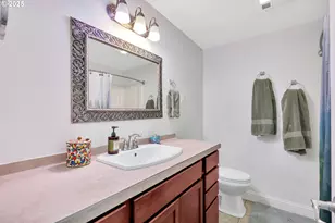 11746 SW Boones Bend Dr, Beaverton, OR 97008 - Photo 11