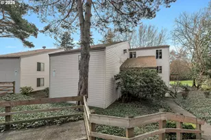 11746 SW Boones Bend Dr, Beaverton, OR 97008 - Photo 1