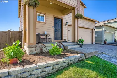 900 Bear Creek Dr, Molalla, OR 97038 - Photo 3