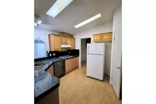180 Twin Oaks Loop, Winston, OR 97496 - Photo 5