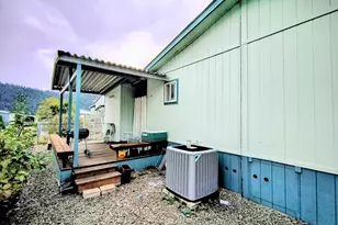 180 Twin Oaks Loop, Winston, OR 97496 - Photo 11