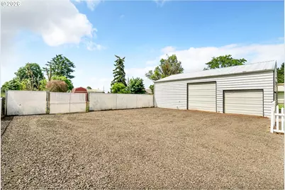 650 Territorial St, Harrisburg, OR 97446 - Photo 3