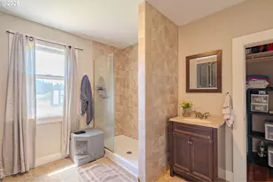 3266 G St, Washougal, WA 98671 - Photo 13
