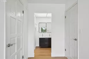 2211 SW 1st Ave, Portland, OR 97201 - Photo 25